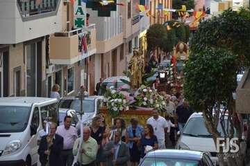 Procesión religiosa por las calles de El Ejido (Foto Francisco Javier Santana)